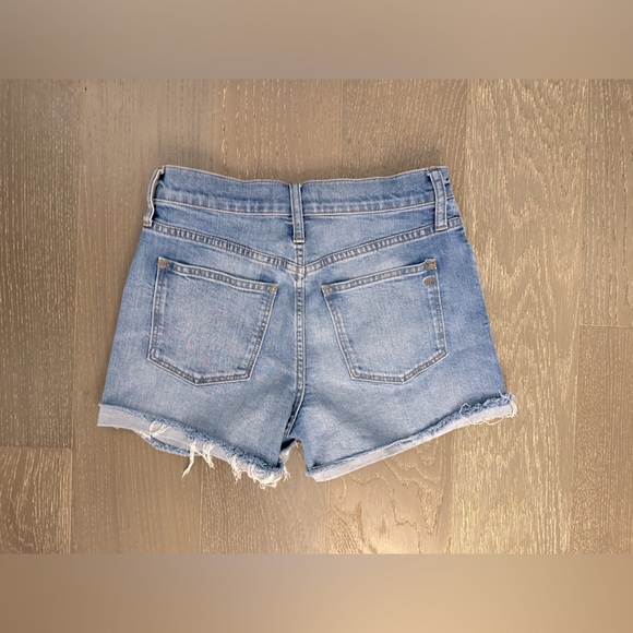 Madewell High-Rise Denim Boyshorts: Button-Through Edition | Size 25 - Picture 8 of 8
